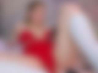 Live cam show with Colleen - Average on fapnchat