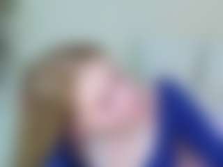 Live cam show with Colleen - Blue Eyes on makecum.org
