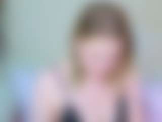 Live cam show with Colleen - Smoking on anonymated.com