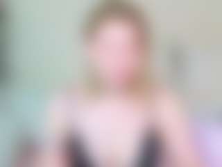 Live cam show with Colleen - Raven Hair on thefappeningchat.com