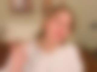 Live cam show with Colleen - Spank on TastyBlacksLive