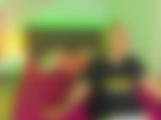CurlyDream's Live Sex Cam Show