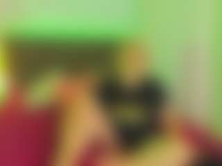 CurlyDream's Live Sex Cam Show