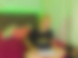 CurlyDream's Live Sex Cam Show
