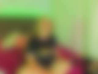 CurlyDream's Live Sex Cam Show