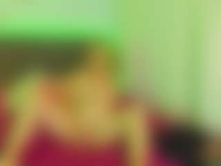 CurlyDream's Live Sex Cam Show