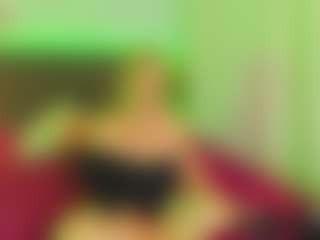 CurlyDream's Live Sex Cam Show