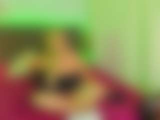CurlyDream's Live Sex Cam Show