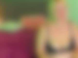 CurlyDream's Live Sex Cam Show