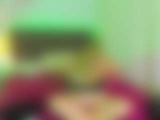 CurlyDream's Live Sex Cam Show