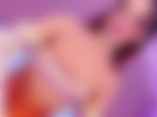 Live cam show with Dafnne-Gill - Ebony on Camsoda | colombia