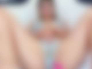 lady-30's Live Sex Cam Show