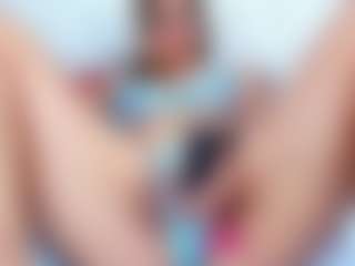 lady-30's Live Sex Cam Show
