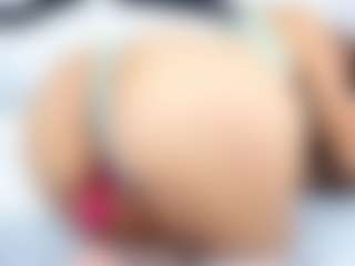 Live cam show with lady-30 - Blonde Hair MILF on googirlz