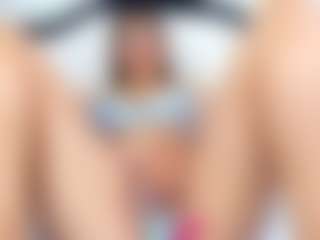 Live cam show with lady-30 - Granny on Camsoda