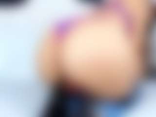 lady-30's Live Sex Cam Show