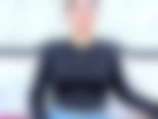 lady-30 MILF webcam performer live streaming