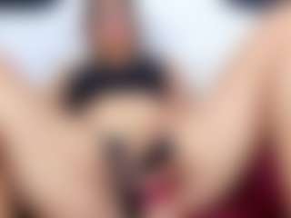 Live cam show with lady-30 - Spank on realtime-chat