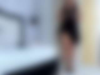 lady-30's Live Sex Cam Show