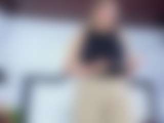 lady-30 MILF webcam performer live streaming