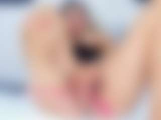 lady-30's Live Sex Cam Show