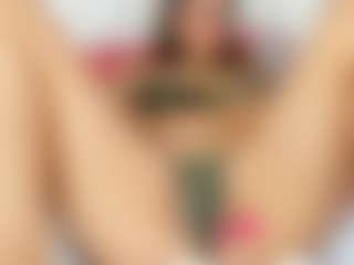 Live cam show with lady-30 - Blonde Hair Amateur on LiveSexCams6