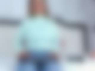 lady-30 MILF webcam performer live streaming