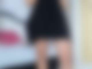 Live cam show with lady-30 - Flirt MILF on Soda Cam