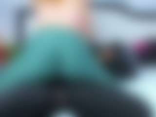 Live cam show with lady-30 - Brown Eyes Mature on Camsoda