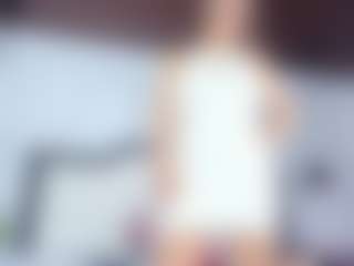 lady-30's Live Sex Cam Show
