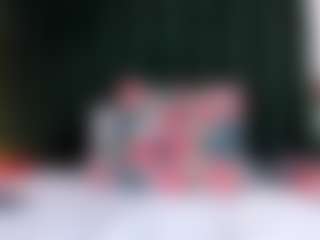 lady-30 MILF webcam performer live streaming