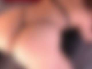 Live cam show with Miia Kay 🌸 - Natural on camwithhim.com