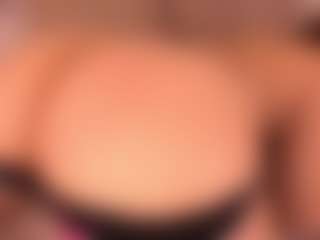 Live cam show with Miia Kay 🌸 - BBW on CSO-WL