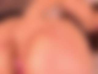 Live cam show with Miia Kay 🌸 - Squirt on Latina Girls