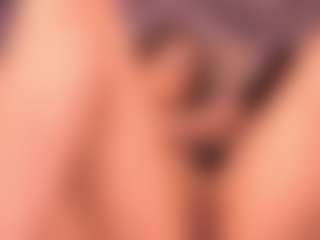 Live cam show with Miia Kay 🌸 - Amateur on hotwifechat.live