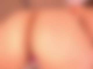 Miia Kay 🌸's Live Sex Cam Show