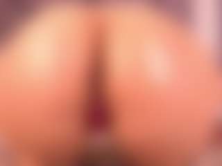 Miia Kay 🌸's Live Sex Cam Show