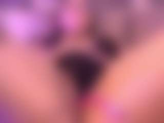 Miia Kay 🌸's Live Sex Cam Show