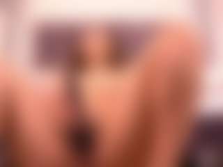 Miia Kay 🌸's Live Sex Cam Show