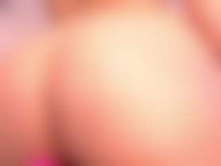 Miia Kay 🌸's Live Sex Cam Show