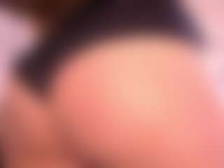 Miia Kay 🌸's Live Sex Cam Show