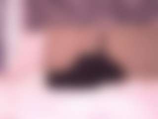 Miia Kay 🌸's Live Sex Cam Show