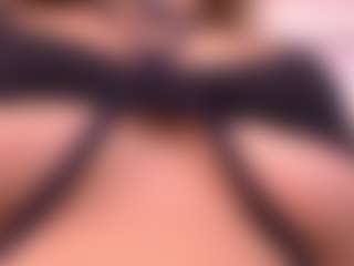 Miia Kay 🌸's Live Sex Cam Show
