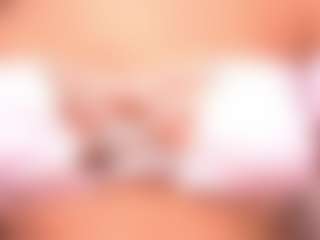 Live cam show with Miia Kay 🌸 - Petite on Camsoda