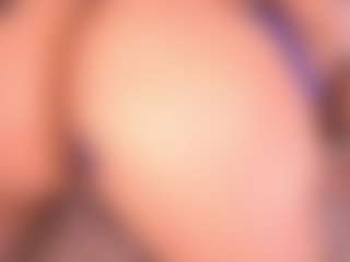 Miia Kay 🌸's Live Sex Cam Show