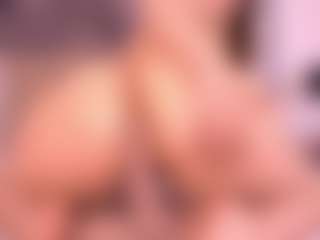 Live cam show with Miia Kay 🌸 - BBW Amateur on Hubzter Live