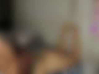 Andromedaaaaa's Live Sex Cam Show