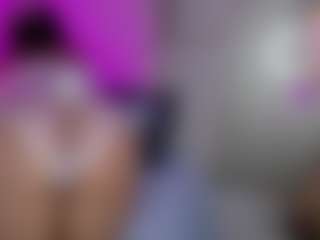 Andromedaaaaa's Live Sex Cam Show