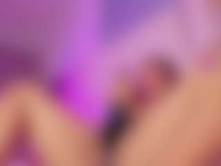 Andromedaaaaa's Live Sex Cam Show