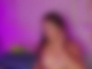 Andromedaaaaa's Live Sex Cam Show
